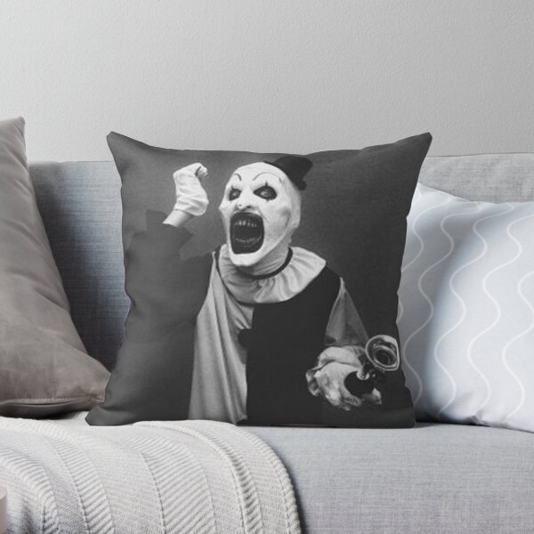 https://ih1.redbubble.net/image.2155517506.7836/throwpillow,small,600x-bg,f8f8f8-c,0,120,600,600.jpg