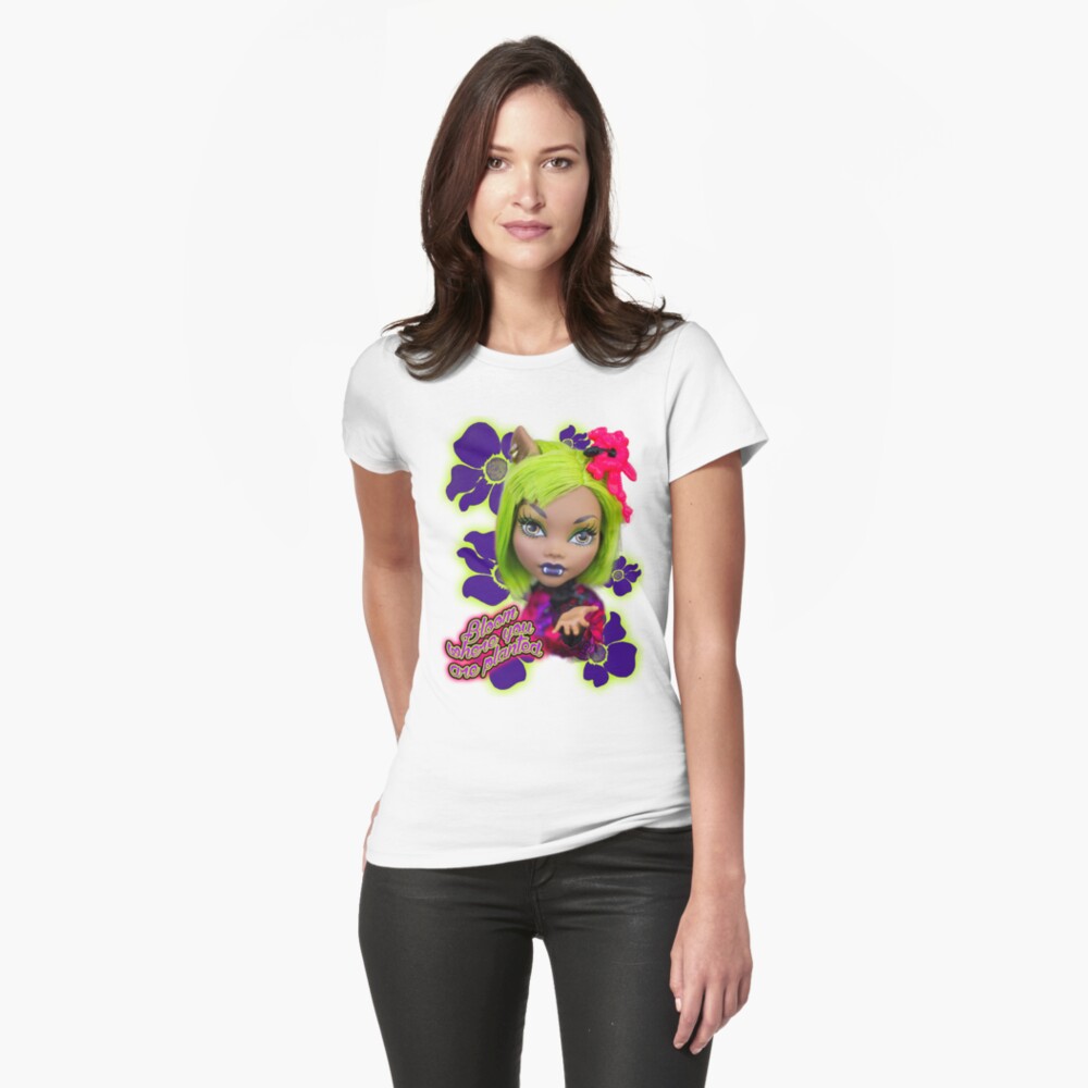 clawdeen wolf shirt