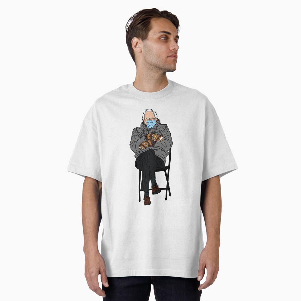 Vista previa del artículo con la obra «Camiseta oversize», diseñado y vendido por Ginge297.