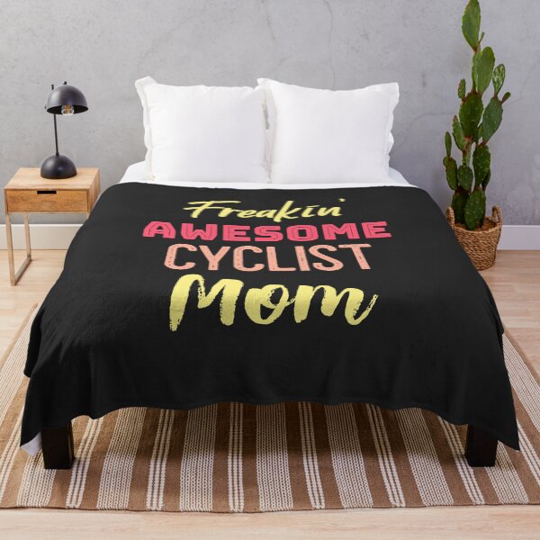 Artikelvorschau, Freakin 'Awesome Cyclist Mom entworfen und verkauft von EricJP.