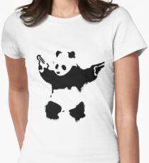 Camiseta entallada para mujer Banksy - Panda con armas de fuego
