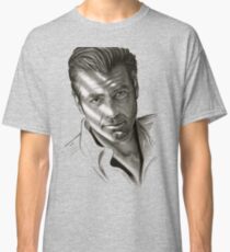 G. Clooney in black and white Classic T-Shirt