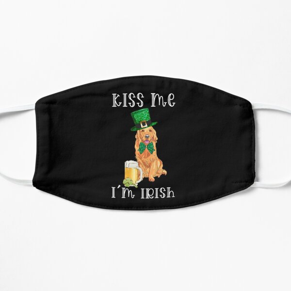 Kiss Me I'm Irish : Golden Retriever in Black Background for St. Patrick's Day Flat Mask