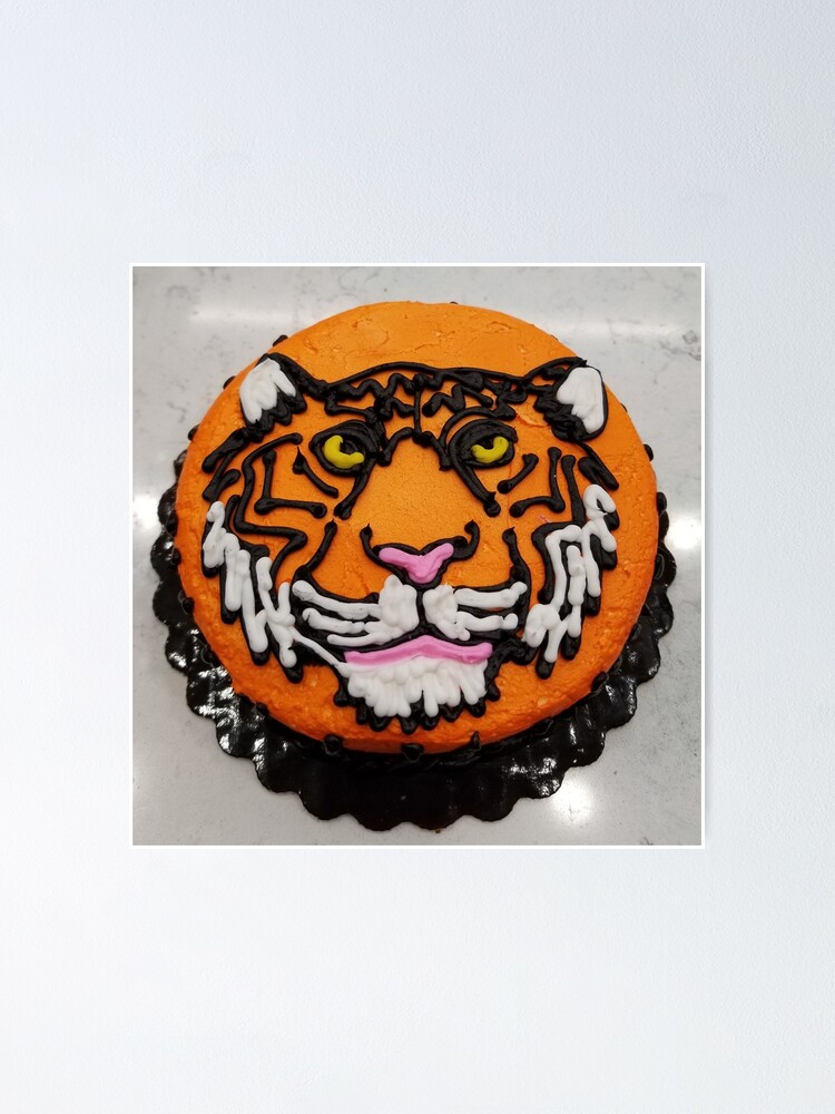 Buy/Send Sweet Tiger Design Cake- Truffle 1 Kg Online- FNP