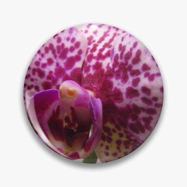Artikelvorschau, Lila gefleckte Orchidee entworfen und verkauft von Adrian Todd Peck.
