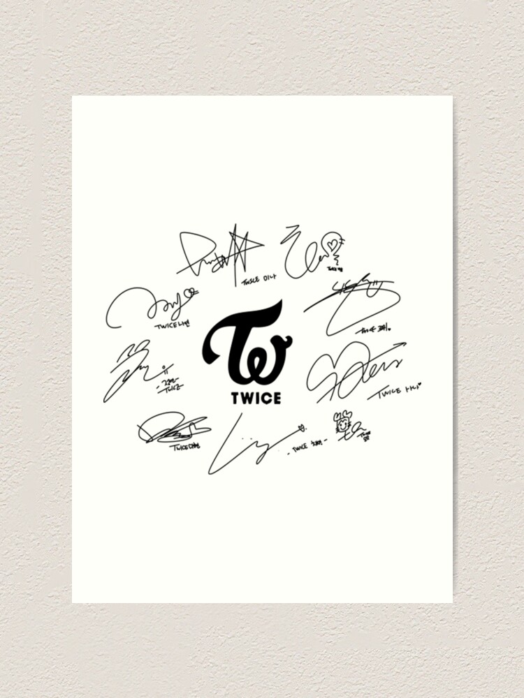 TWICE Member signature