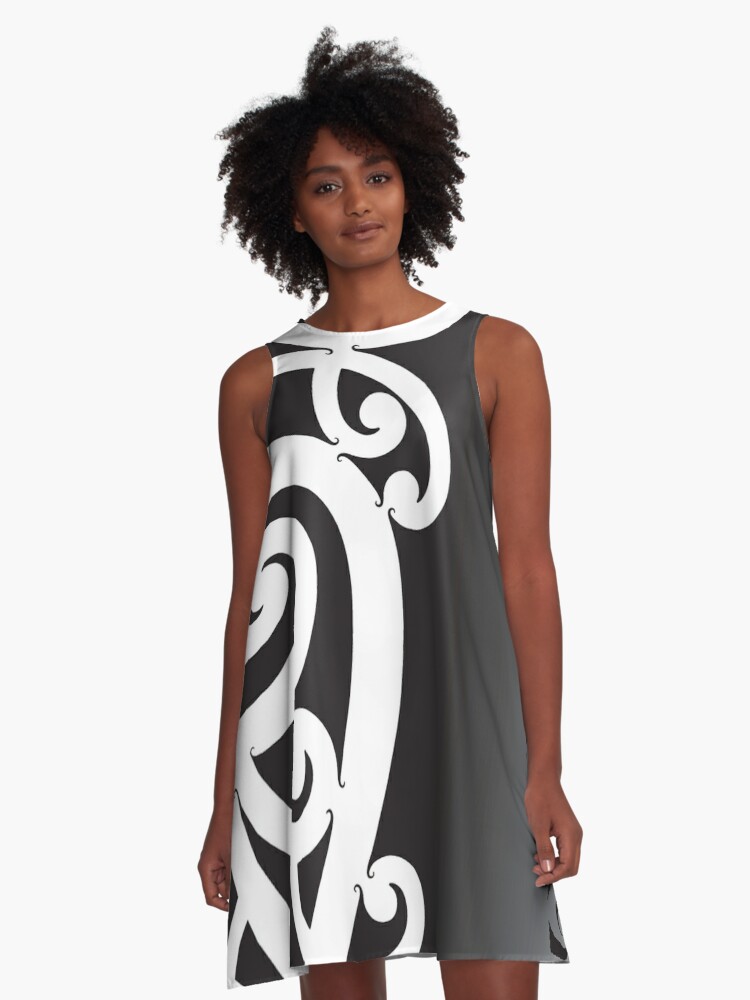 Black and White Layered Maori Koru Design