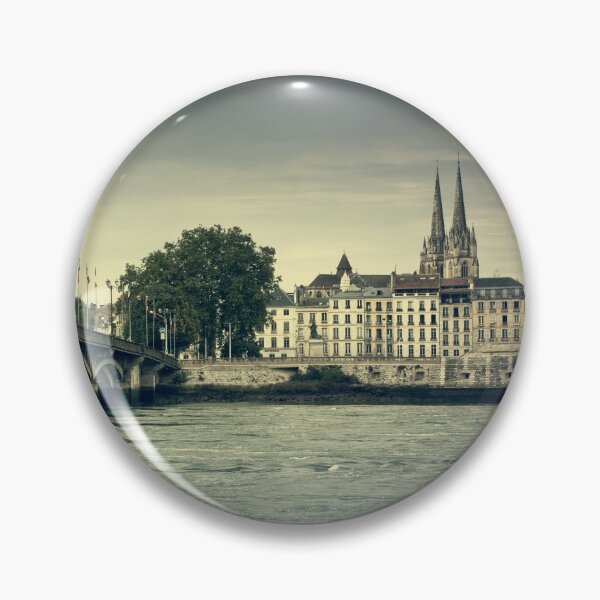 Artikelvorschau, Bayonne 1 - Kunstwerk entworfen und verkauft von Mickaël Plichard.