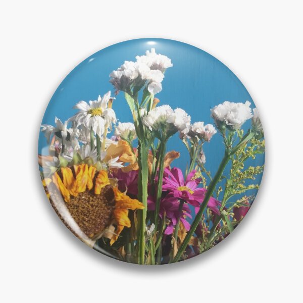 Item preview, Dry flowers designed and sold by Ana Lucía Jiménez-Hine.