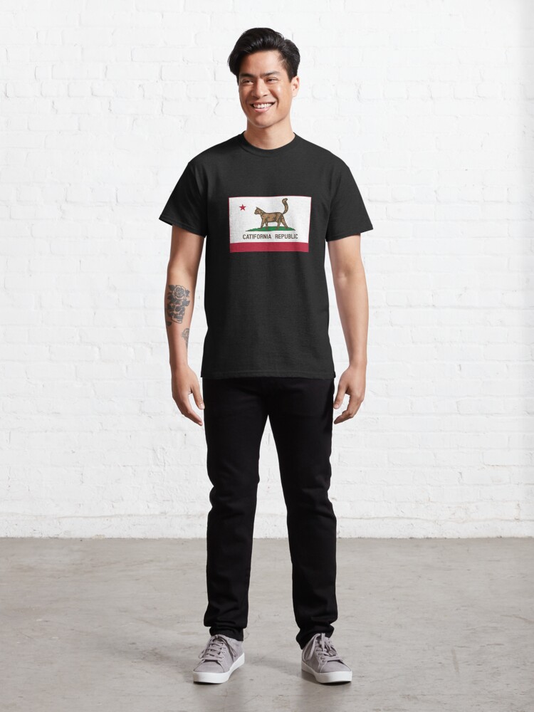Alternate view of Catifornia Republic State Flag Classic T-Shirt