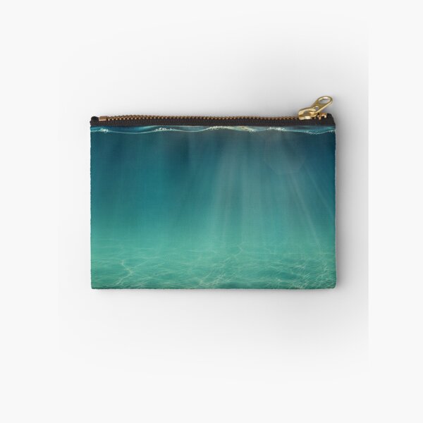 Aperçu de l'œuvre Strong Blue Ocean Waves Underwater Sea Ocean Submarine volcan Texture de la mer lumière du soleil créée et vendue par Captain  Shop.