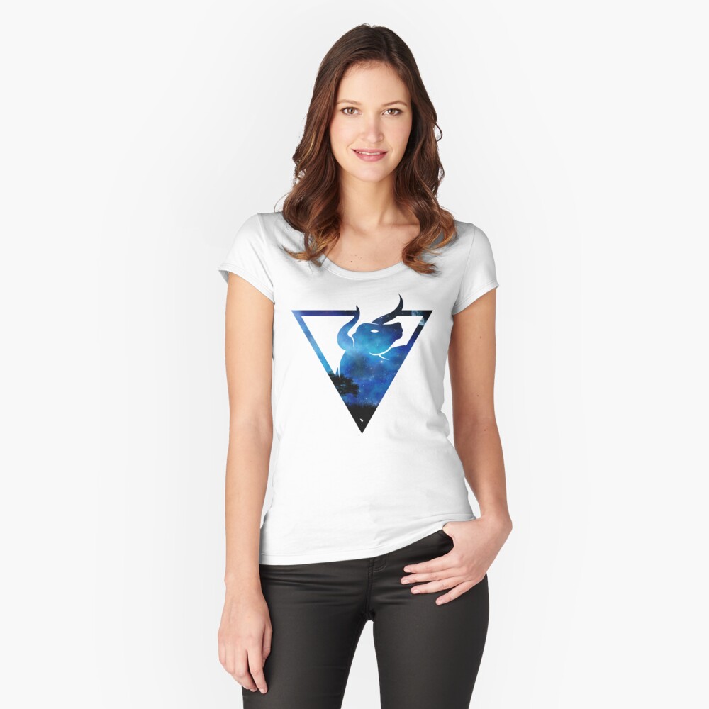 Vista previa del artículo con la obra «Camiseta entallada de cuello ancho», diseñado y vendido por Riograf.