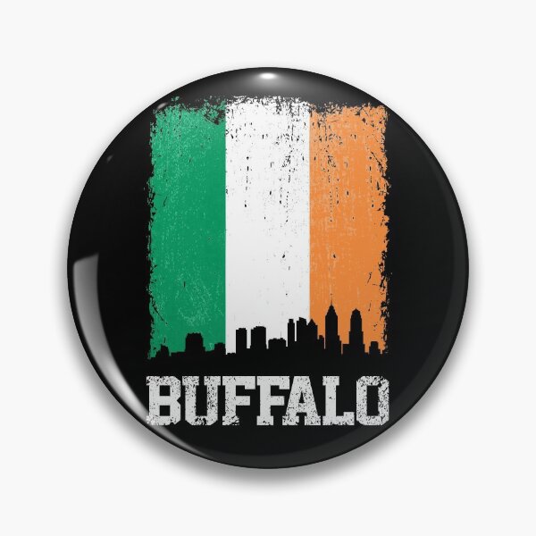 Artikelvorschau, Vintage Buffalo Irish Flag Skyline Stolz entworfen und verkauft von pixeljamz.