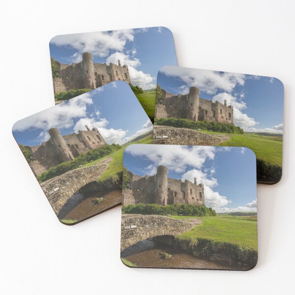 Artikelvorschau, Laugharne Castle and Old Bridge entworfen und verkauft von heidipics.