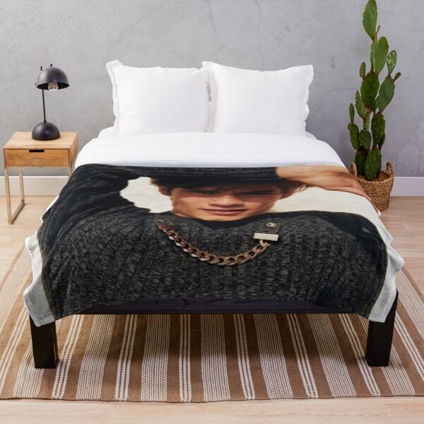 Louis partridge Throw Blanket