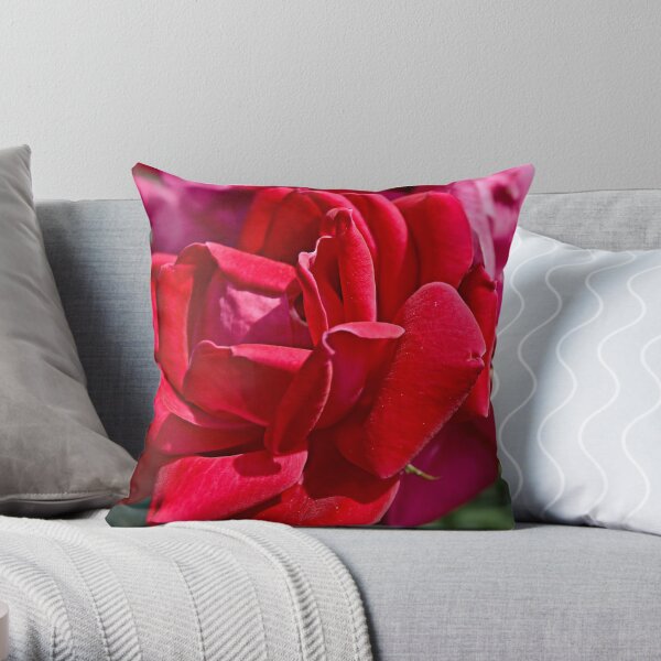La Belle Throw Pillow