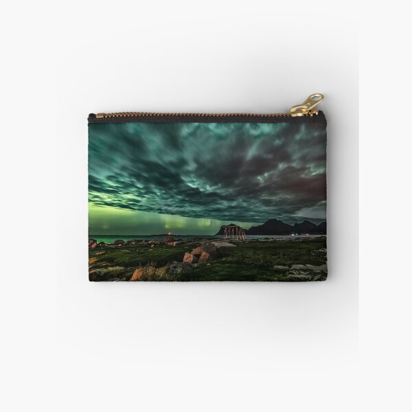 Item preview, magnetic green clouds designed and sold by ImRotem.