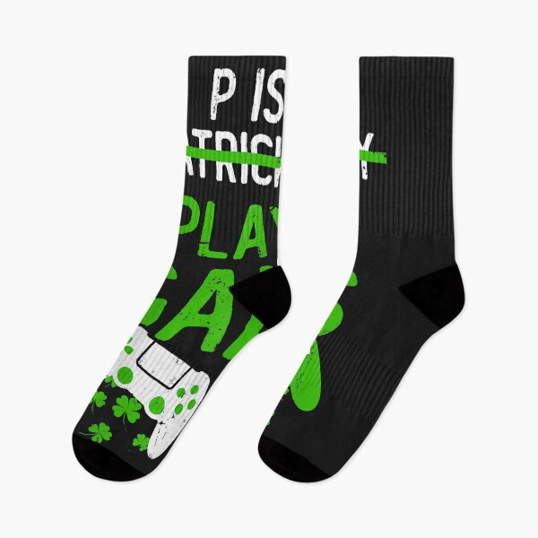 Aperçu de l'œuvre P Is For Playing Games Funny St Patrick's Gamer Boy Men Gift T-Shirt créée et vendue par Lukifo-Glacier.