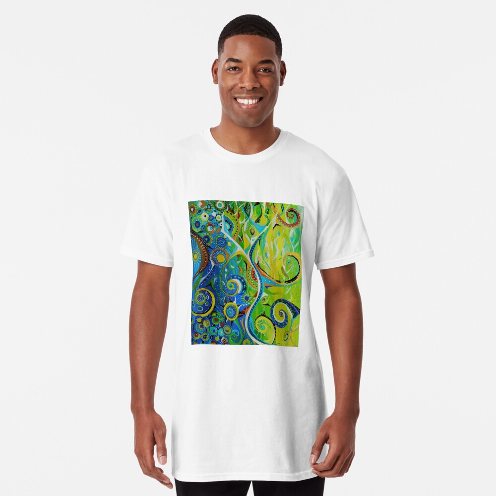 Aperçu de l'œuvre T-shirt long créée et vendue par Graine-de-Lune.