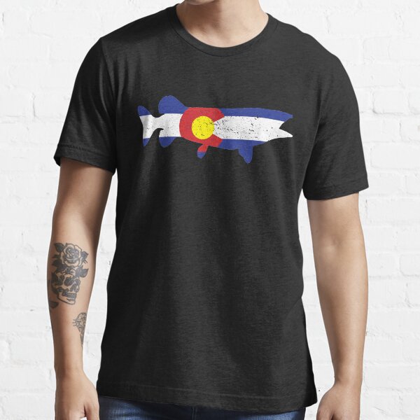 Musky Fish Colorado T Shirt Musky Colorado Flag Fishing Tshirt Musky Fish Colorado Flag Shirt Gift Essential T-Shirt