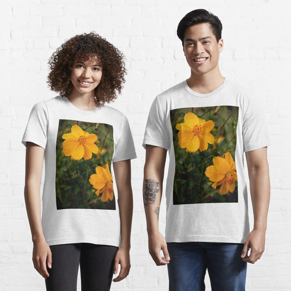 Golden Coreopsis Essential T-Shirt