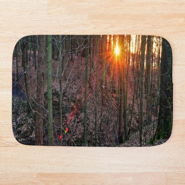 Artikelvorschau, Goldener Sonnenstern im Wald zum Frühlingsbeginn entworfen und verkauft von frankuffmann.