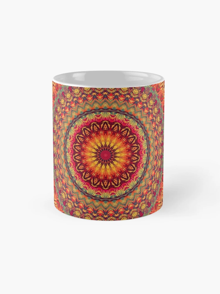 Aperçu 4 sur 6. Mug à café avec l'œuvre Mandala 030 créée et vendue par Mandala Of Life.