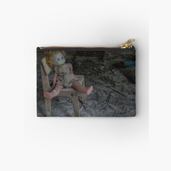 Artikelvorschau, Tschernobyl-pripyat-Puppe entworfen und verkauft von rusticspoon.