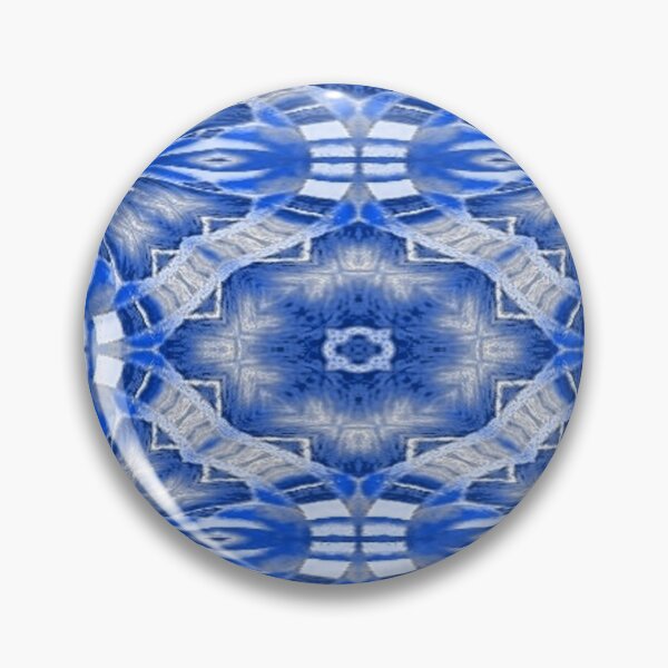 Artikelvorschau, Blaues Blumenmode-Design entworfen und verkauft von Lynn Marie Sharp.