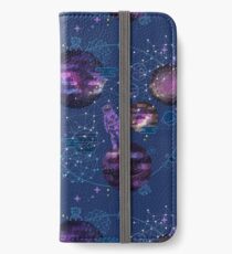 Astronaut Lost in Space iPhone Wallet/Case/Skin