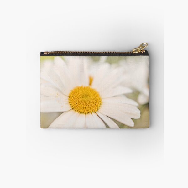 Item preview, Daisy beauty designed and sold by EmelinaPhoto.