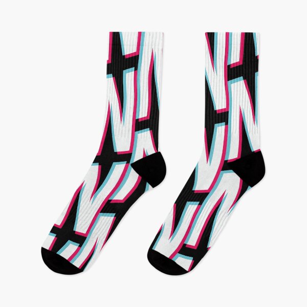 Aperçu de l'œuvre Copie de la lettre N effet glitch style Tik Tok bleu blanc rouge créée et vendue par hendeJens.