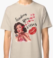 Pin-Up Girl Senden Küsse Vinatage Buchseiten-Collage Classic T-Shirt