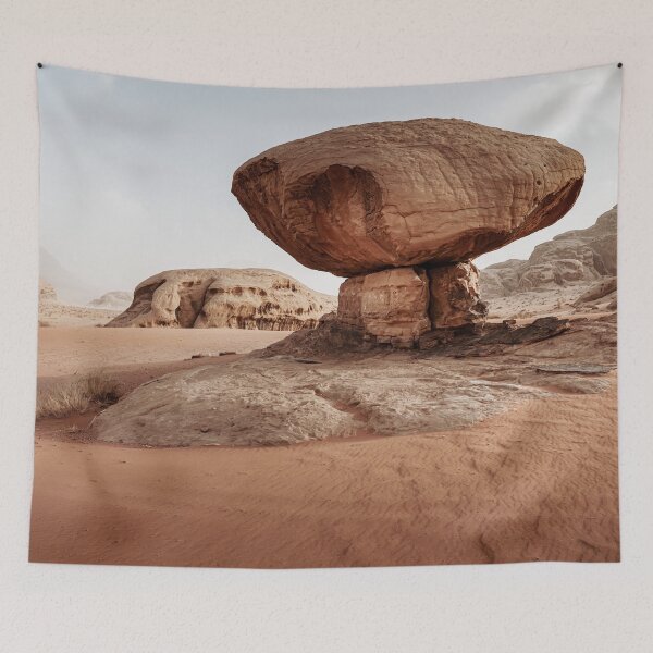 Artikelvorschau, Pilzfelsen im Wadi Rum | Jordanien-Fotografie | Jordanien-Kunstdruck entworfen und verkauft von Melissa Peltenburg.