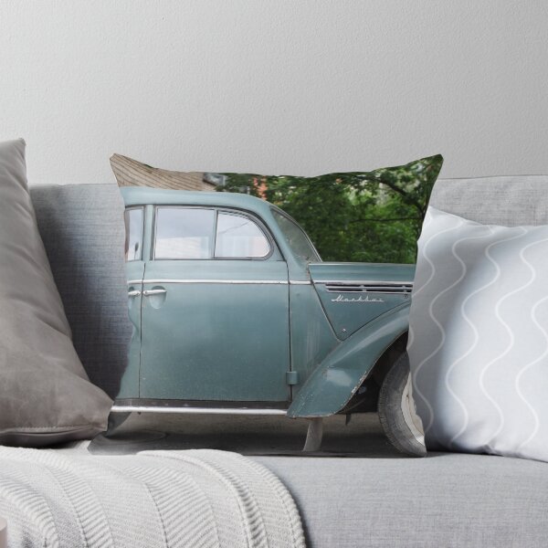Aperçu de l'œuvre Voiture ancienne créée et vendue par mrivserg.