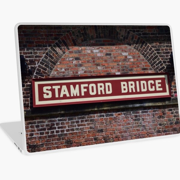 Stamford Bridge - Station Sign Laptop Skin