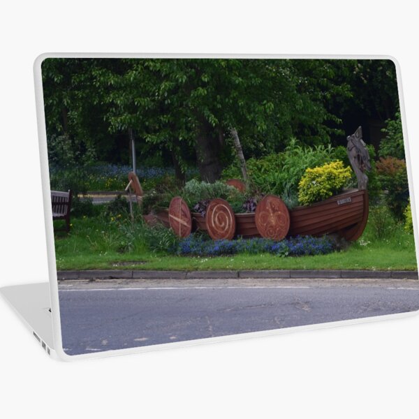 Stamford Bridge - Viking Longboat Planter "Ormen" Laptop Skin