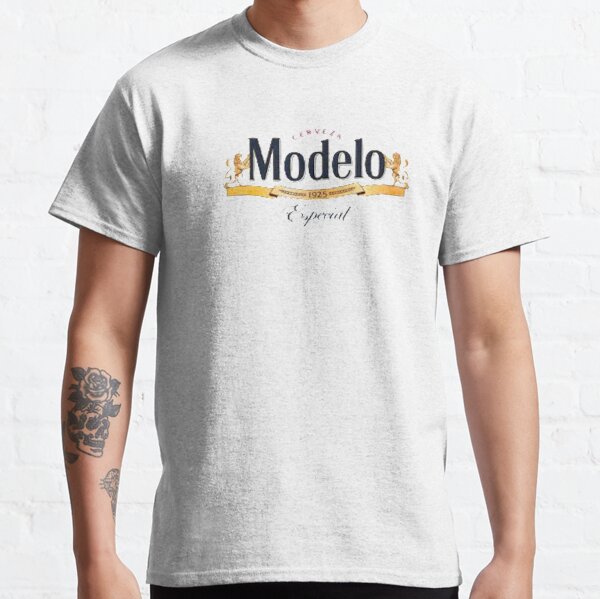 Modelo Cerveza Classic T-Shirt