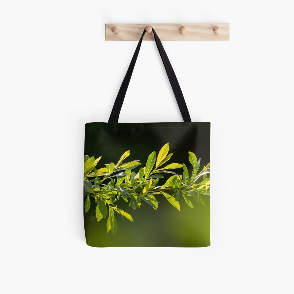 Artikel-Vorschau von Allover-Print Tote Bag, designt und verkauft von Areetah.