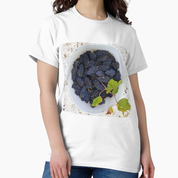 Grapes in a Bucket by Adelaide Artist Avril Thomas at Magpie Springs Classic T-Shirt