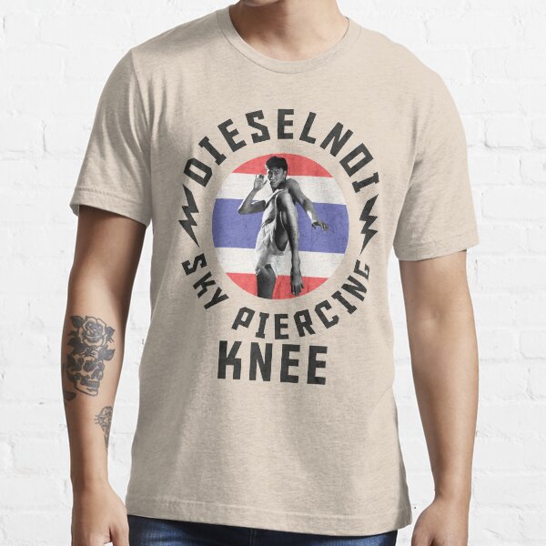 Himmel Piercing Knie Dieselnoi Muay Thai Essential T-Shirt
