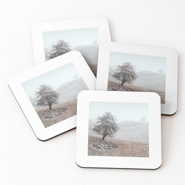 Artikelvorschau, Trees, Snow, fog. entworfen und verkauft von JayGilmourMedia.
