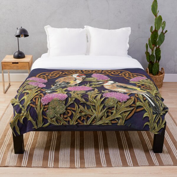 Artikelvorschau, Goldfinches & Thistles Celtic Knotwork entworfen und verkauft von lottibrown.