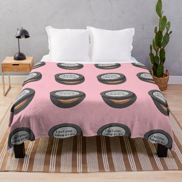 Item preview, Yo no uso maquillaje para ti designed and sold by being trendy.