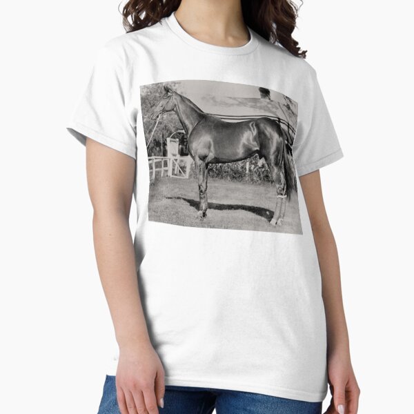 Champion Australasian racehorse Phar Lap. Classic T-Shirt