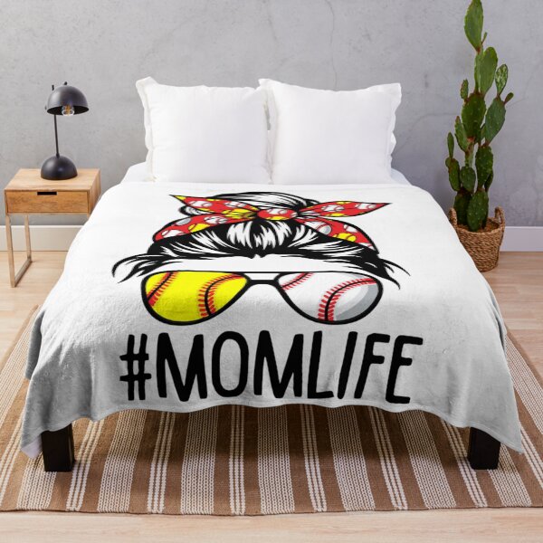 Artikelvorschau, Mutter Leben Softball Baseball Muttertag Messy Bun entworfen und verkauft von BiancaMoss51.