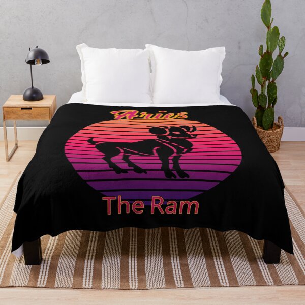 Artikelvorschau, Widder Geschenke Cool Retro Retro Sonnenuntergang Sternzeichen Geburtstag entworfen und verkauft von Art2Me.
