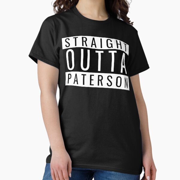 Vista previa del artículo con la obra «Straight Outta Paterson Nueva Jersey», diseñado y vendido por Teelogic.
