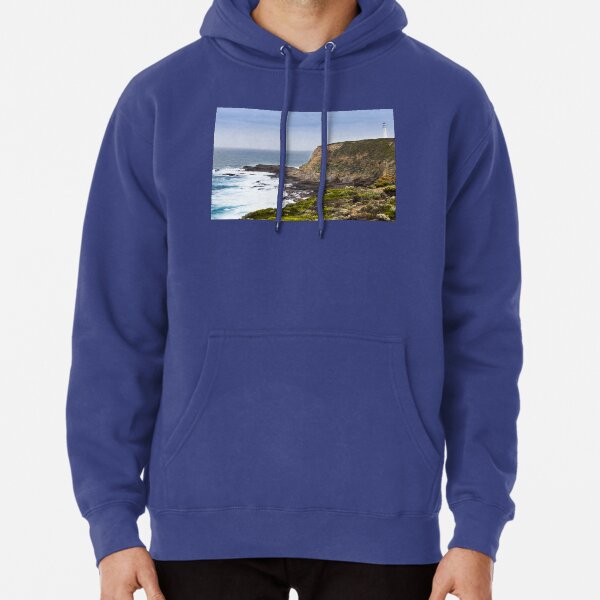 Cape Nelson Lighthouse overlloks rugged Australian coast line Pullover Hoodie