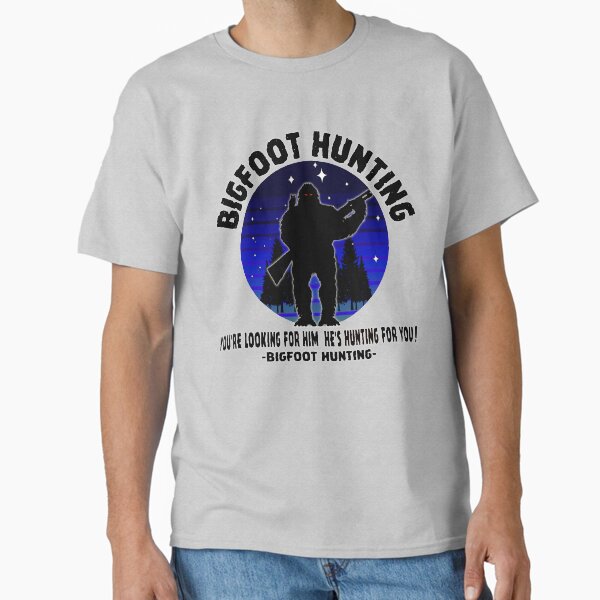 Artikel-Vorschau von Big Foot Hunting - Blau, designt und verkauft von GUS3141592.